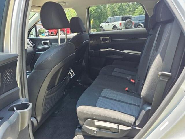 used 2022 Kia Sorento car, priced at $22,995