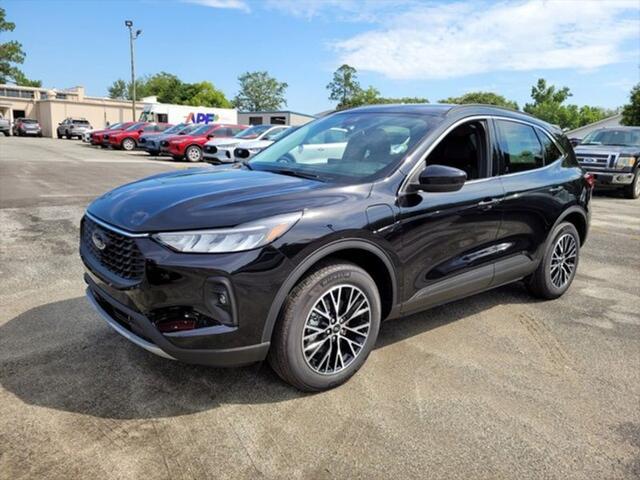 new 2025 Ford Escape PHEV car, priced at $32,495