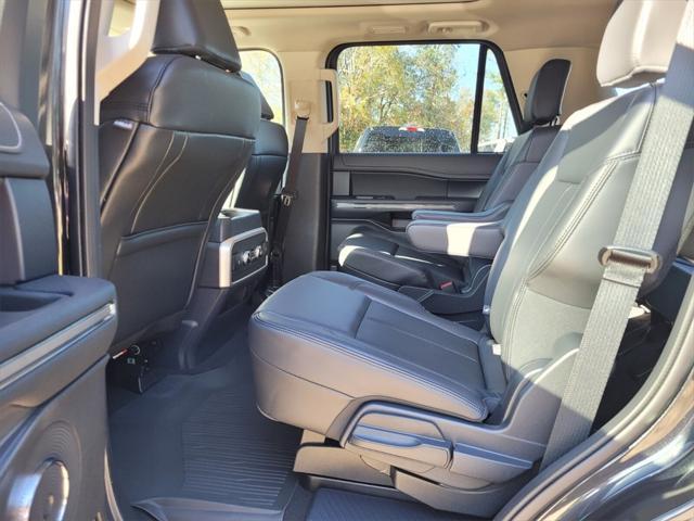 new 2024 Ford Expedition car, priced at $59,995