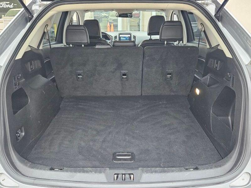 used 2023 Ford Edge car, priced at $21,943