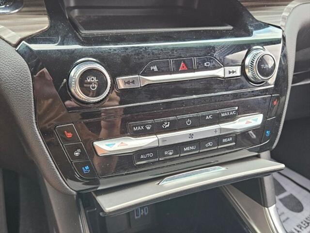 used 2022 Ford Explorer car, priced at $30,995