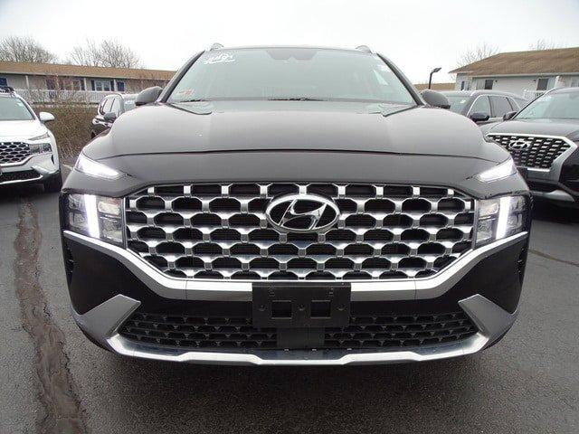 used 2021 Hyundai Santa Fe car, priced at $25,795