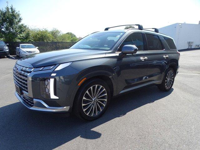 used 2023 Hyundai Palisade car, priced at $45,795