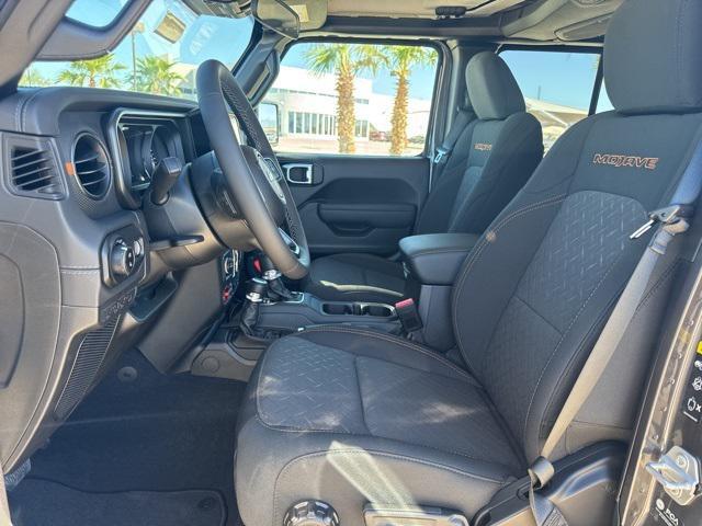 new 2025 Jeep Gladiator car, priced at $47,199