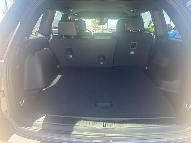 new 2025 Jeep Grand Cherokee car, priced at $37,899