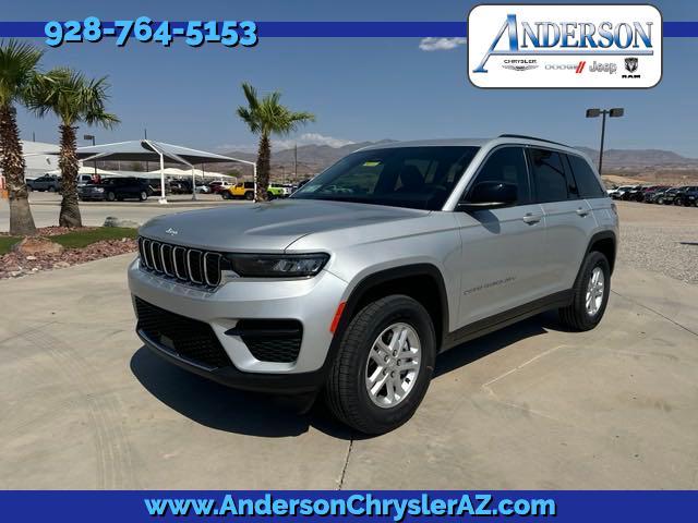 new 2024 Jeep Grand Cherokee car, priced at $35,499