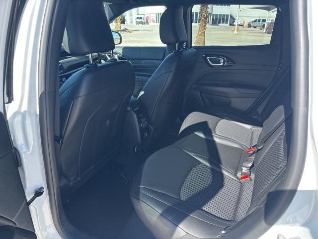 new 2026 Jeep Compass car, priced at $29,999