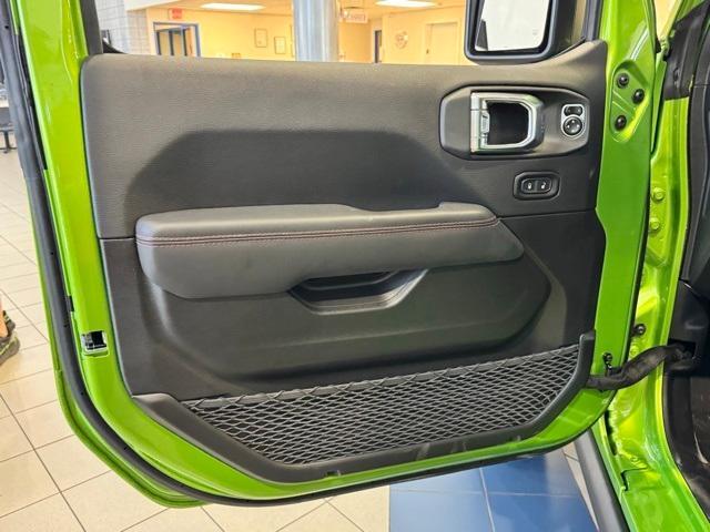 new 2025 Jeep Wrangler car, priced at $52,299