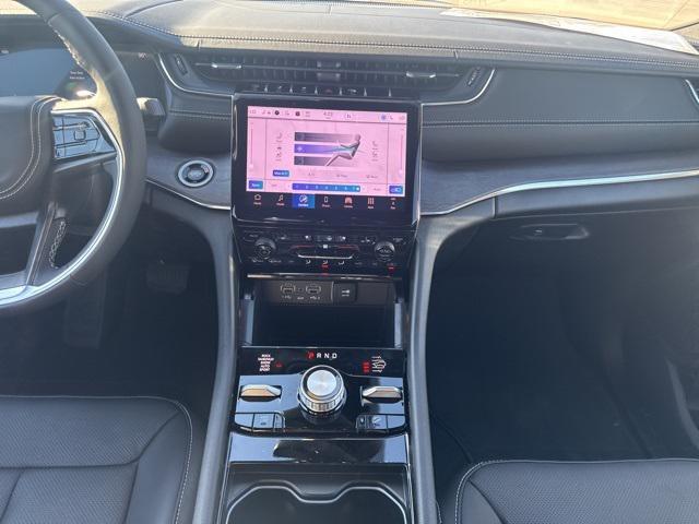 new 2025 Jeep Grand Cherokee car, priced at $54,499