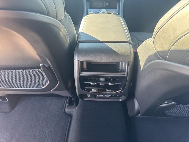 new 2025 Jeep Grand Cherokee car, priced at $54,499