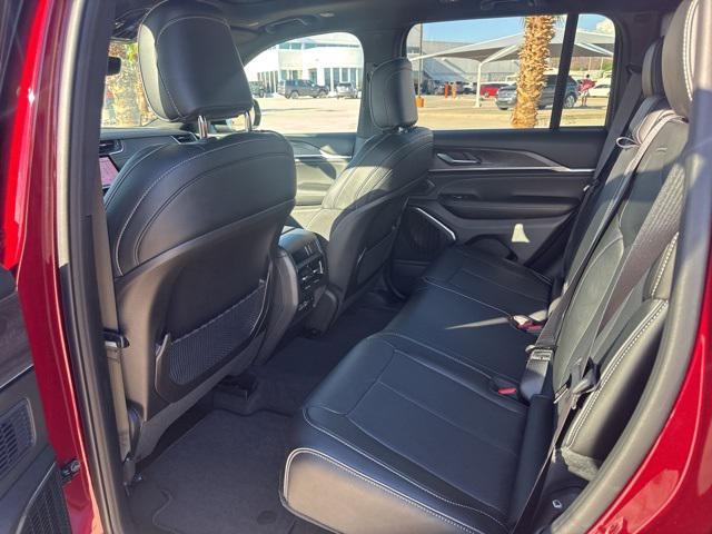 new 2025 Jeep Grand Cherokee car, priced at $54,499