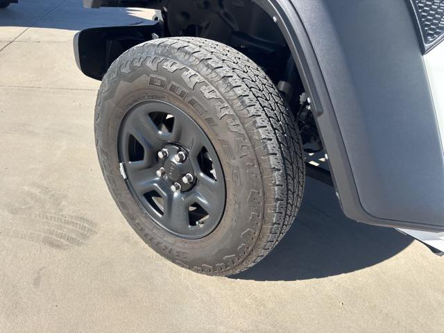 used 2024 Jeep Gladiator car, priced at $34,990