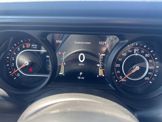 new 2025 Jeep Gladiator car, priced at $47,999