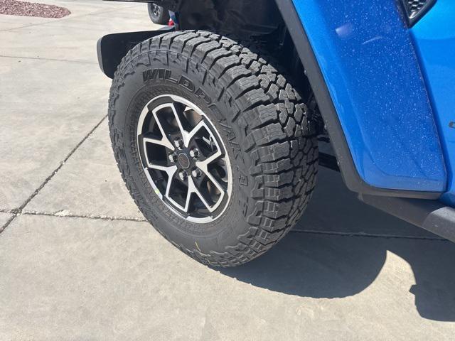 new 2025 Jeep Gladiator car, priced at $47,999