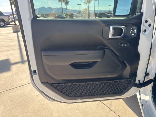 used 2024 Jeep Gladiator car, priced at $34,728