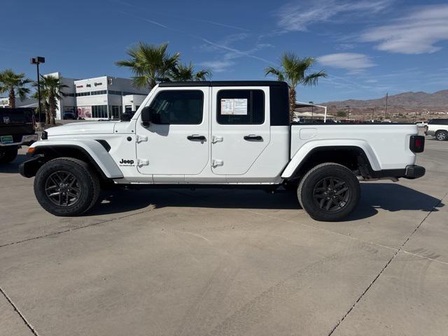 used 2024 Jeep Gladiator car, priced at $34,728