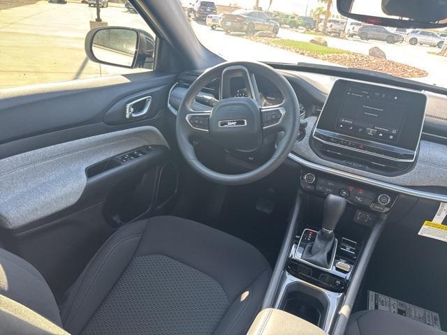 new 2025 Jeep Compass car, priced at $26,599