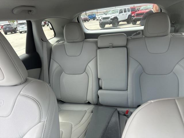 used 2020 Jeep Cherokee car, priced at $22,885