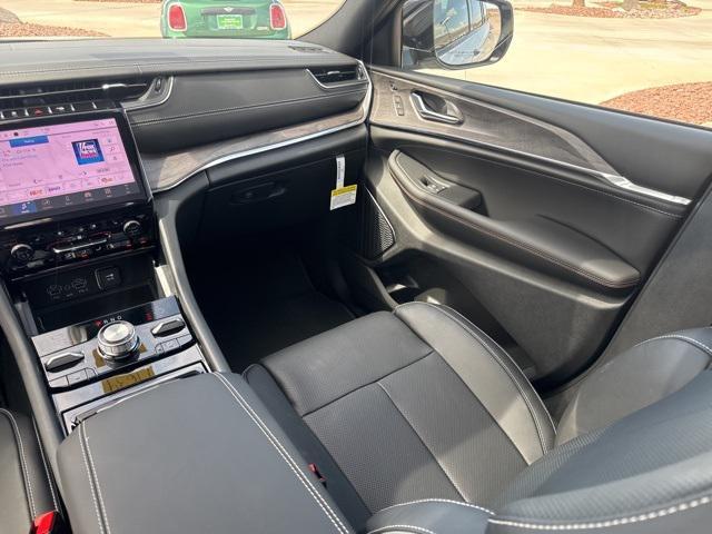 new 2025 Jeep Grand Cherokee car, priced at $56,799