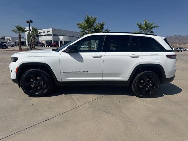 new 2025 Jeep Grand Cherokee car, priced at $39,299