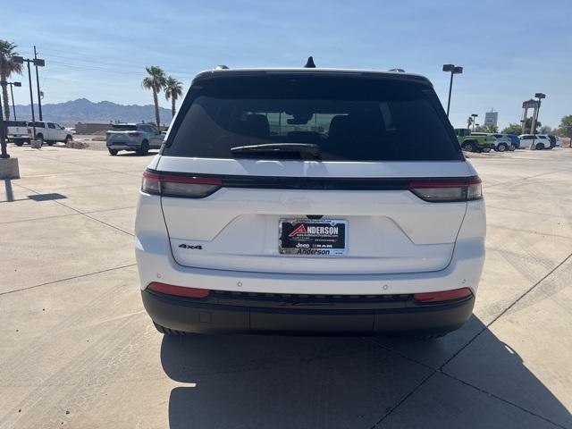 new 2025 Jeep Grand Cherokee car, priced at $39,299