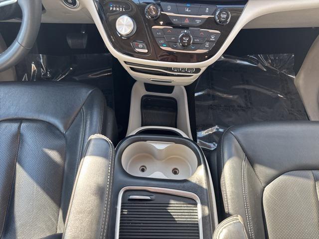 used 2022 Chrysler Pacifica car, priced at $22,987