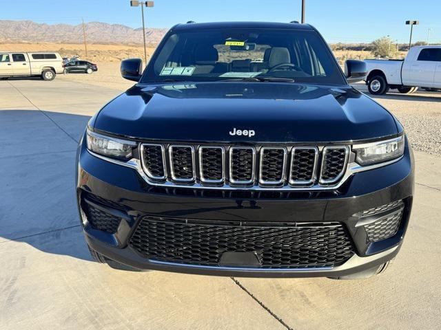 new 2025 Jeep Grand Cherokee car, priced at $41,499