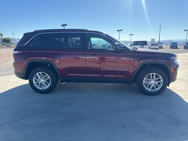 new 2025 Jeep Grand Cherokee car, priced at $37,699