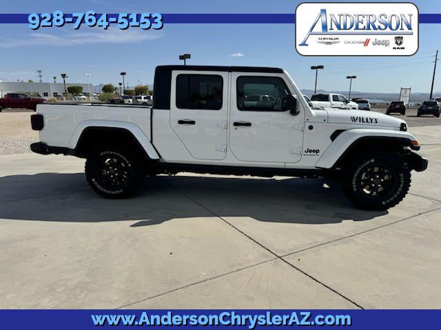 new 2024 Jeep Gladiator car, priced at $40,999