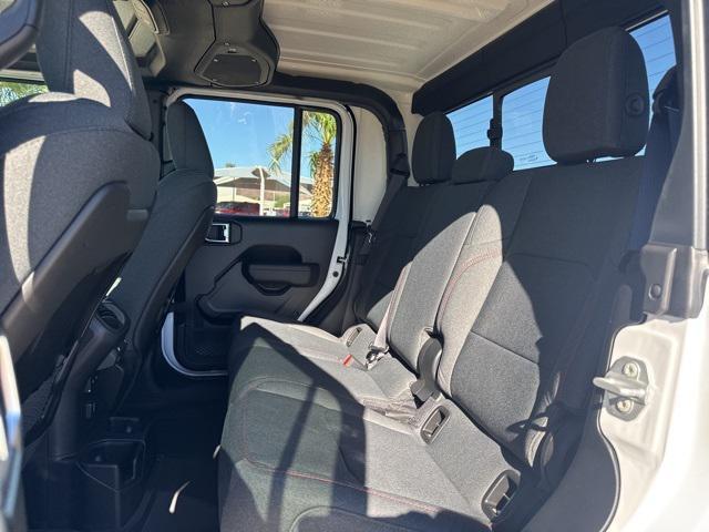 new 2025 Jeep Gladiator car, priced at $47,499