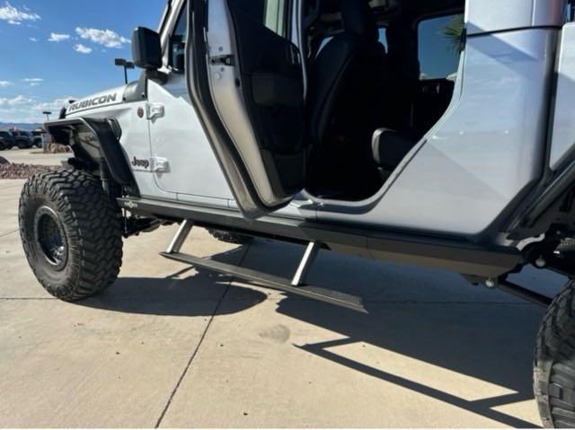 new 2024 Jeep Gladiator car, priced at $89,896