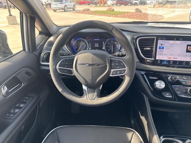 new 2026 Chrysler Pacifica car, priced at $42,399