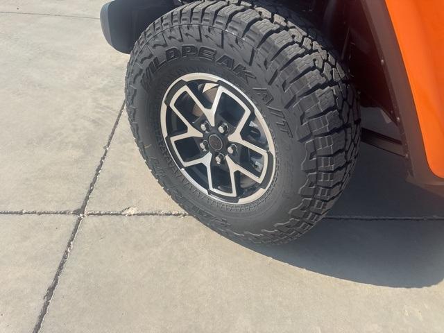 new 2025 Jeep Gladiator car, priced at $48,499