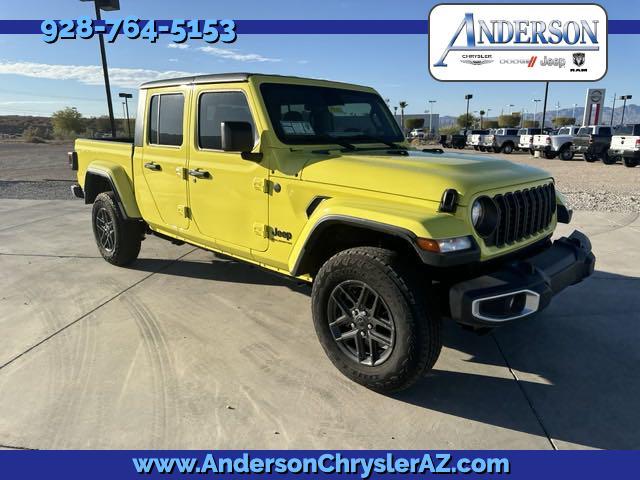 new 2024 Jeep Gladiator car, priced at $43,499