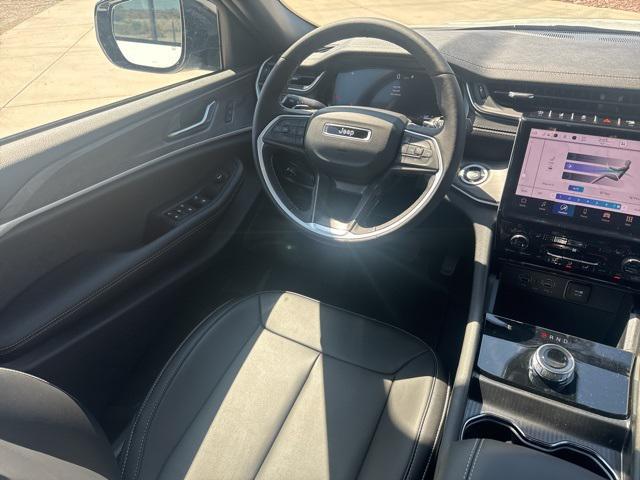 new 2025 Jeep Grand Cherokee car, priced at $41,799