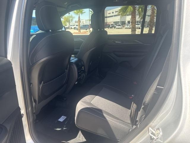 new 2025 Jeep Grand Cherokee car, priced at $36,999