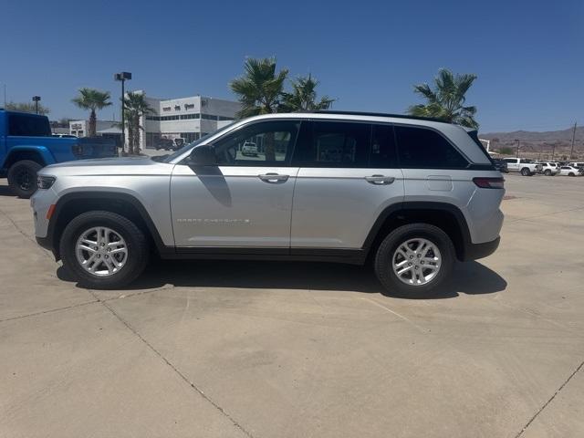 new 2025 Jeep Grand Cherokee car, priced at $36,999