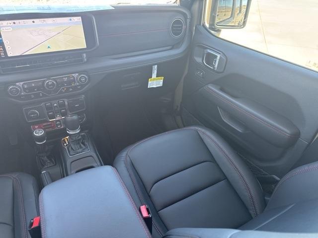 new 2025 Jeep Gladiator car, priced at $55,499