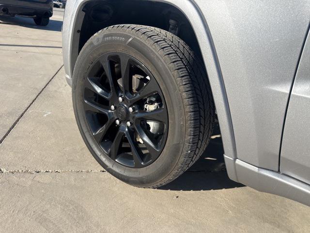 used 2020 Jeep Grand Cherokee car, priced at $21,125