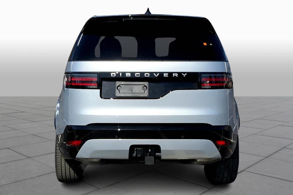 new 2024 Land Rover Discovery car, priced at $86,560