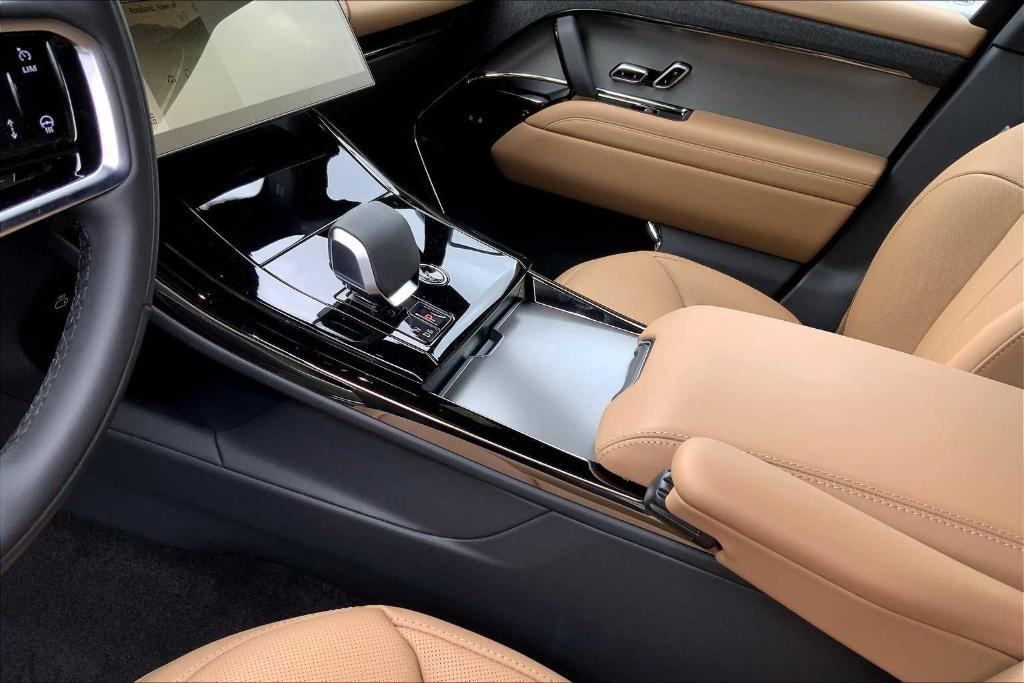 new 2025 Land Rover Range Rover Sport car, priced at $93,970