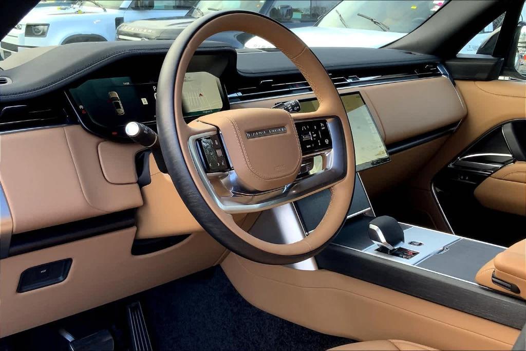 new 2025 Land Rover Range Rover car, priced at $156,665