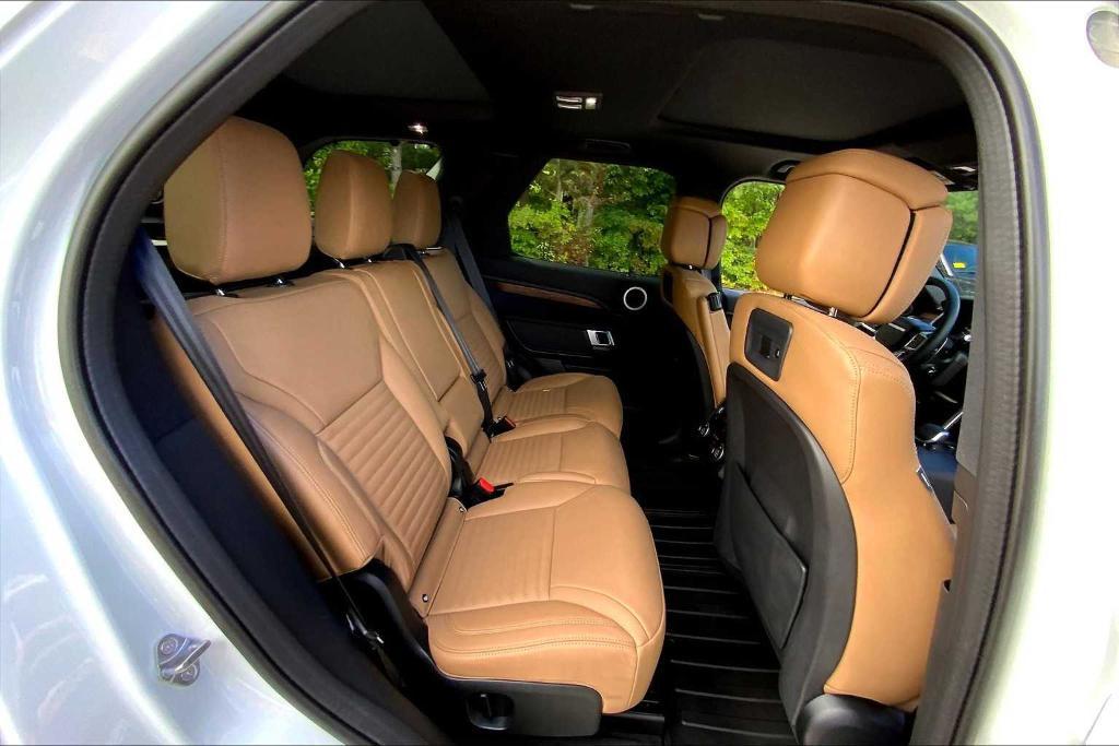 used 2025 Land Rover Discovery car, priced at $65,500