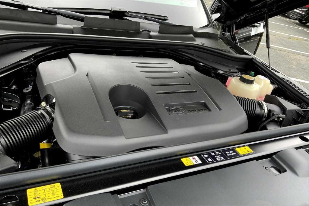 new 2025 Land Rover Range Rover Sport car, priced at $111,820