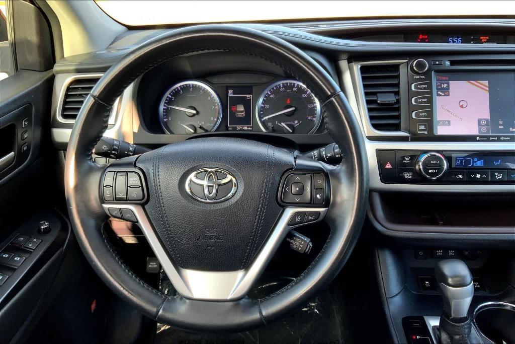 used 2019 Toyota Highlander car, priced at $33,000
