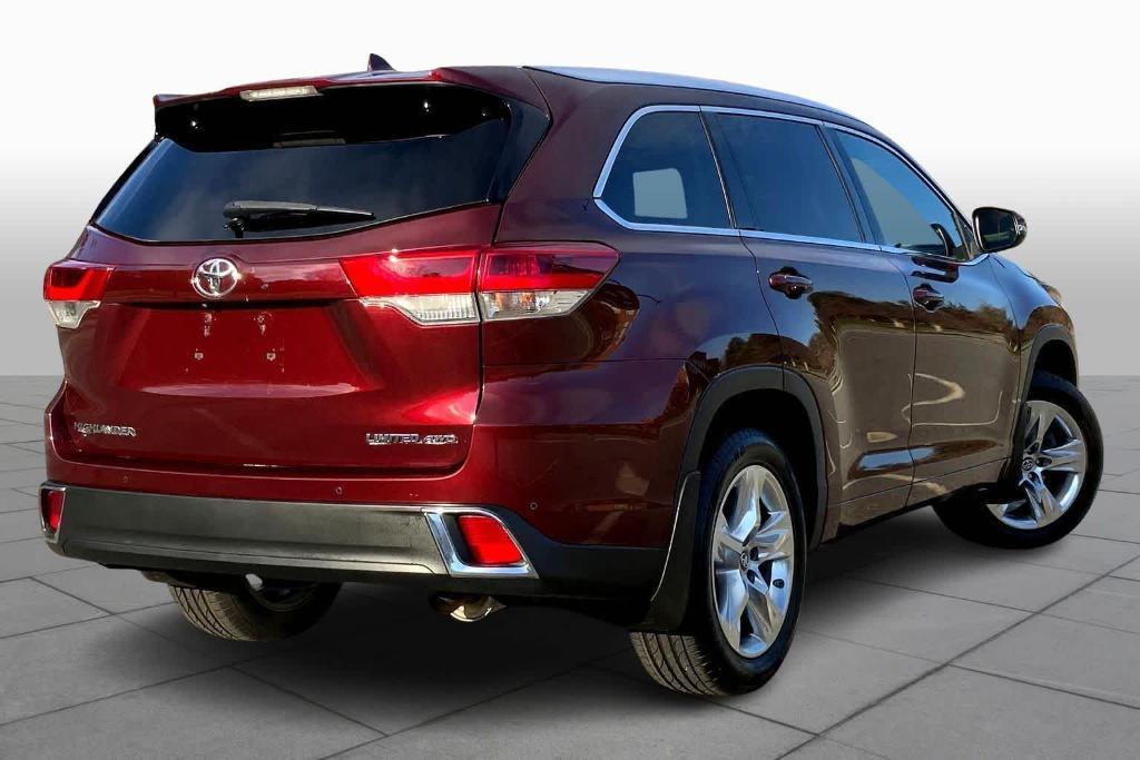 used 2019 Toyota Highlander car, priced at $33,000