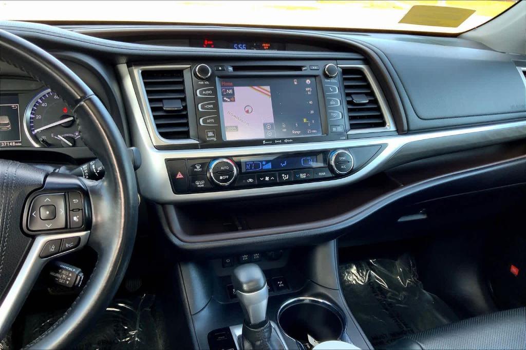 used 2019 Toyota Highlander car, priced at $33,000