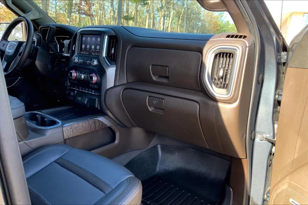 used 2021 GMC Sierra 1500 car, priced at $42,900