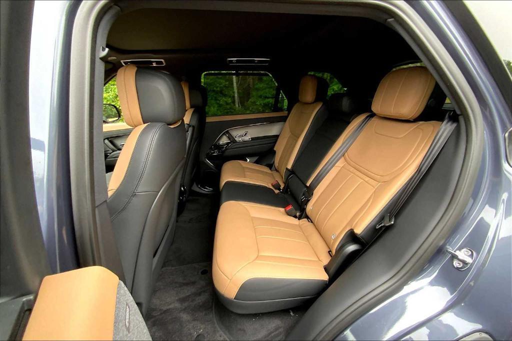 new 2025 Land Rover Range Rover Sport car, priced at $103,165