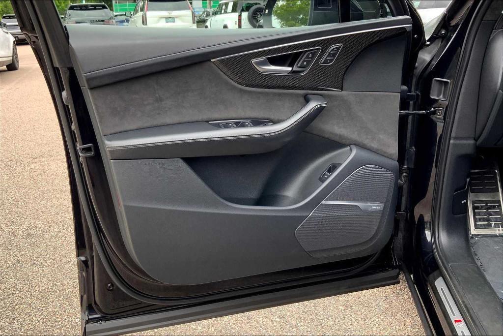 used 2020 Audi SQ7 car, priced at $50,500